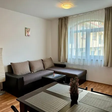 прекрасно място за в Appartement *